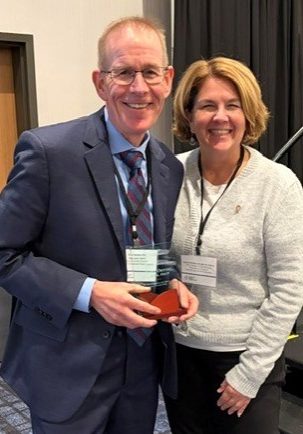 Dr. Oettel award1